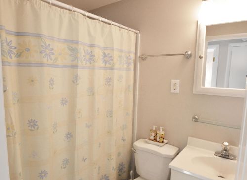 425 Geron Dr, Springfield OH 45505-2803 exterior