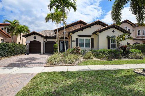 4060 Artesa Dr, Boynton Beach, FL 33436-2628