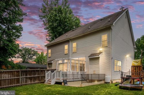 3855 Graham Park Rd, Triangle VA  22172-1209 exterior
