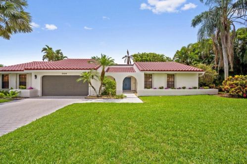 2334 23rd Cranbrook Dr, Boynton Beach, FL 33436-5712