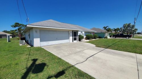 113 Broadmoor Ln, Placida FL  33947-1931 exterior
