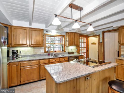 251 Bancroft Rd, Kennett Sq PA  19348-2292 exterior