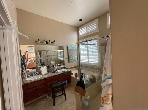 13713 Esprit Ave, San Diego CA 92128-4702 exterior