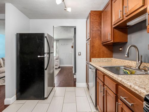 2673 Brunswick Dr, Darbydale OH  43123-2121 exterior