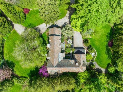 177 Soundview Ave, White Plains NY  10606-3825 exterior