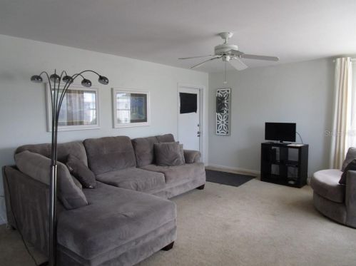 5875 21st St, Saint Petersburg, FL 33714-4757