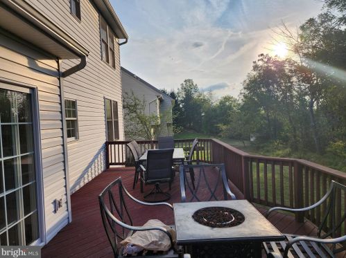 907 Mesa Ln, Collegeville PA  19426-4145 exterior