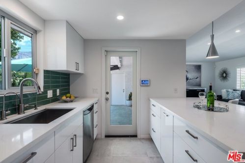 1271 San Lucas Rd, Palm Springs CA  92264-8187 exterior