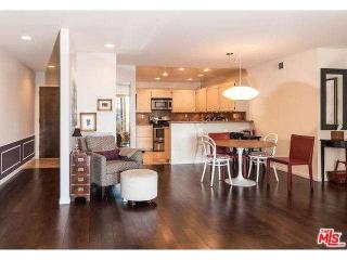 1233 Amherst Ave, Los Angeles CA 90025-1122 exterior