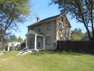 4236 Clover Hollow Rd, Slatington PA  18080-3739 exterior