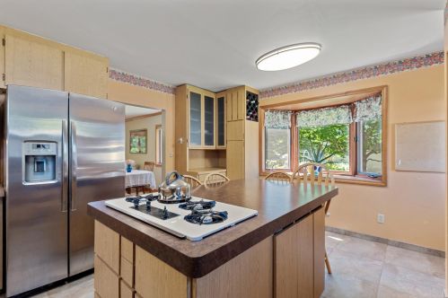 1303 Avon St, Saint Paul, MN 55117-4003