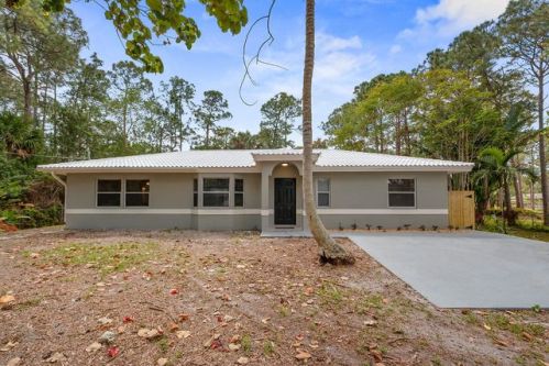 15172 67th Ct, Town Of Loxahatchee Groves, FL 33470-4518