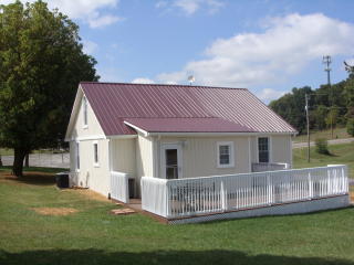 1504 Radford Rd, Christiansburg, VA 24073-2882