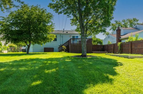 3647 Christopher Pl, Darbydale OH  43123-2427 exterior