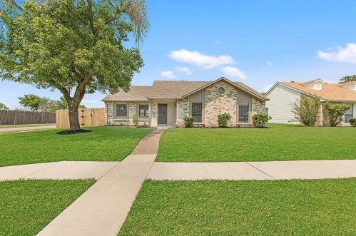 5705 Baker Dr, Frisco, TX 75056-1932