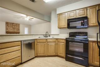 1719 Wren Dr, Midlothian TX  76063-3359 exterior