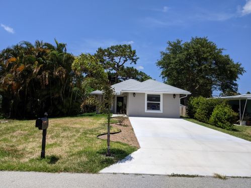 5235 Madison Rd, Delray Beach FL  33484-4220 exterior