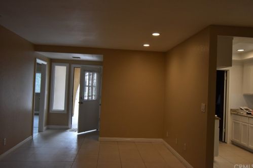 33070 Lorimer St, Lake Elsinore, CA 92530-6035