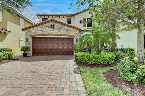 3820 Aspen Leaf Dr, Boynton Beach, FL 33436-1700