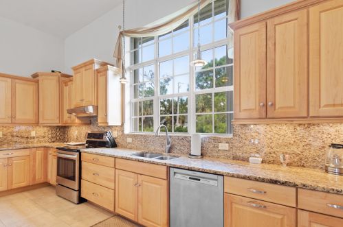 2562 Prarieview Dr, Town Of Loxahatchee Groves FL  33470-2572 exterior