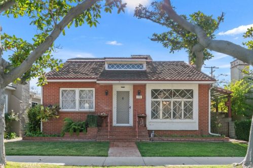 286 Glendora Ave, Long Beach, CA 90803-3513