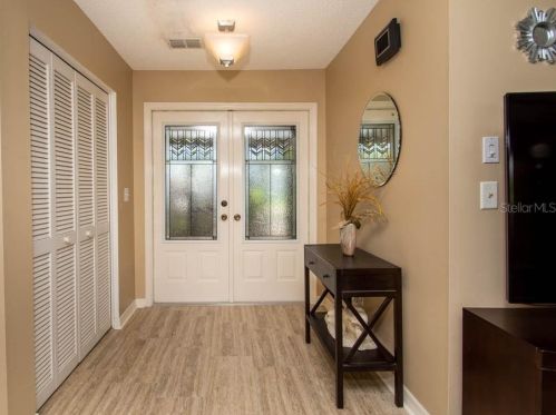 907 Gillespie Dr, Palm Harbor, FL 34684-3008