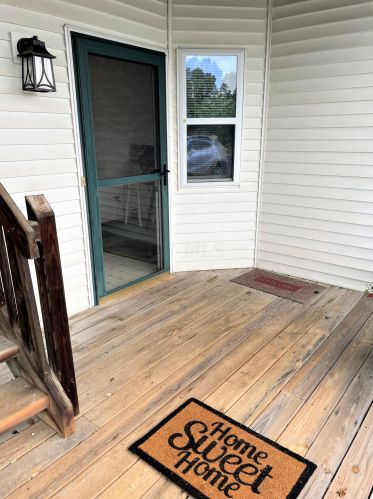 709 Millcrest Dr, Marysville, OH 43040-1850