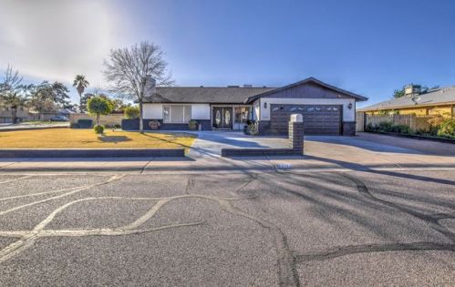 7502 46th Ave, Glendale, AZ 85301-1606