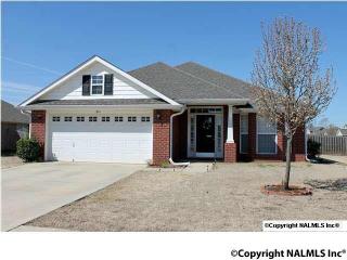 211 Summer Cove Cir, Madison AL  35757-7578 exterior
