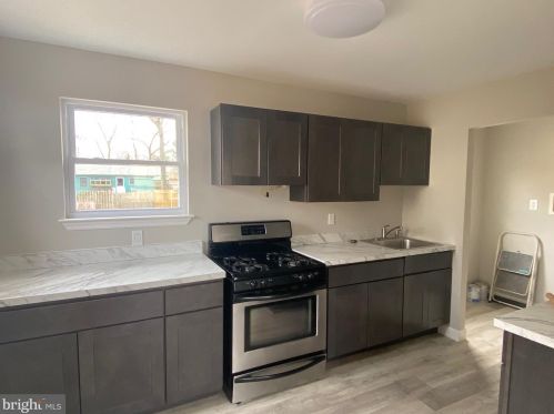 331 Constitution Dr, Lacey NJ  08731-1726 exterior
