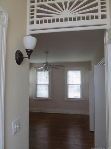 52 Rockwood Ave, Ansonia CT  06401-3026 exterior