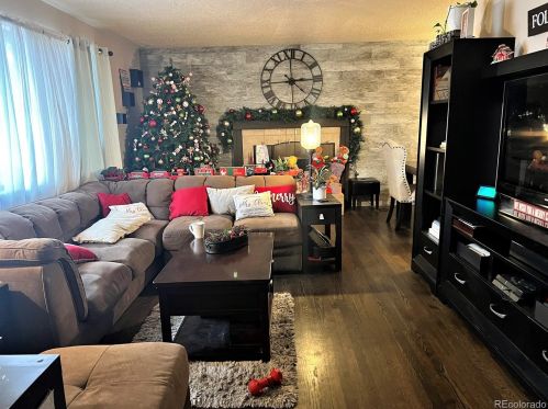 9345 Perry St, Westminster CO 80031-6442 exterior