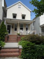 21 39th St, Bayonne, NJ 07002-4815