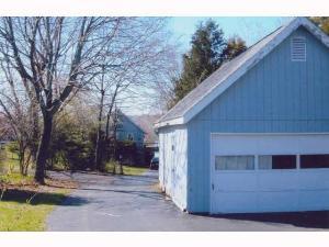 1060 Choctaw Dr, London, OH 43140-9002