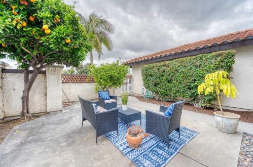 4807 Gardenia St, Oceanside, CA 92057-5430