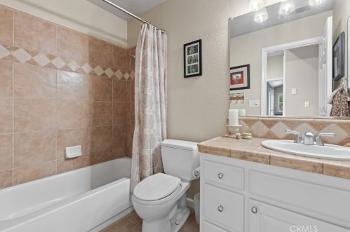 1623 Harvest Glen Dr, Chico CA  95928-7372 exterior