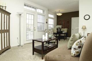 1534 Sandy Bay Dr, Greenwood IN  46142-2198 exterior