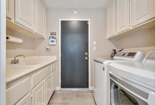 29584 Mammoth Ln, Santa Clarita CA  91387-6216 exterior