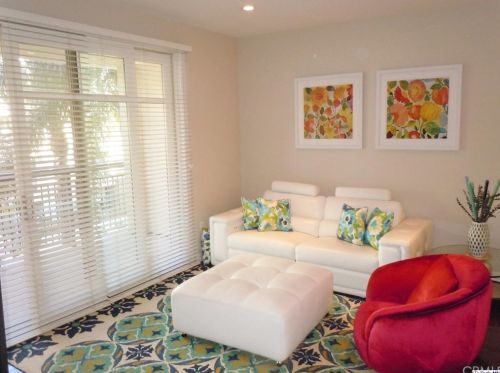 476 Caruso Ave, Glendale, CA 91210-1515
