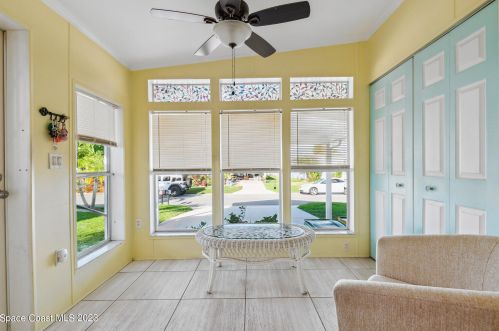 817 Oriole Cir, Sebastian FL  32976-7520 exterior