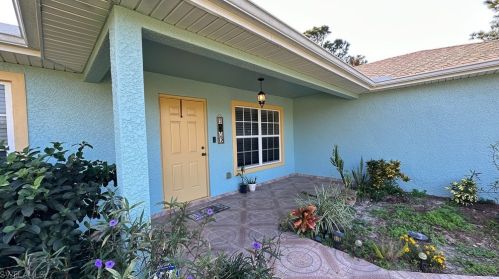 3611 18th St, Lehigh Acres, FL 33971-5552