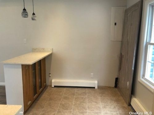 364 Vanderbilt Blvd, Oakdale NY  11769-2038 exterior