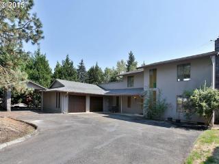 9007 Mt Hood Ave, Vancouver, WA 98664-2734