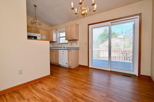 1468 Afton Dr, Florence KY  41042-8510 exterior