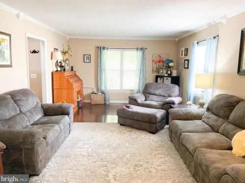1922 Lynne Pl, Harrisonburg VA  22801-5738 exterior