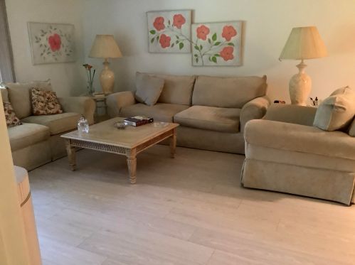 10113 Mangrove Dr, Boynton Beach, FL 33437-1326