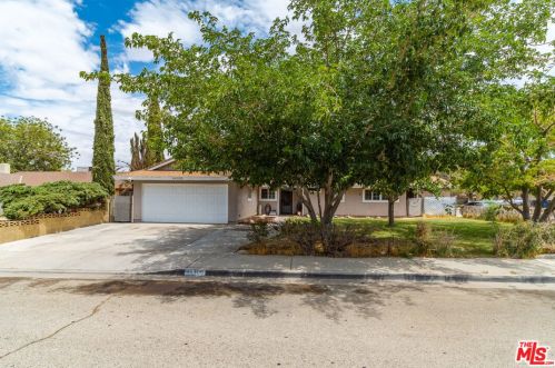 44300 Rawdon Ave, Lancaster, CA 93535-4228