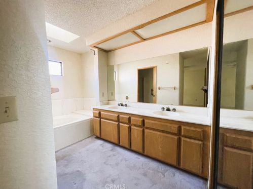 26323 Corona Dr, Helendale CA  92342-7756 exterior