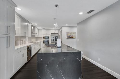 2112 53rd St, Boca Raton FL 33496-3477 exterior