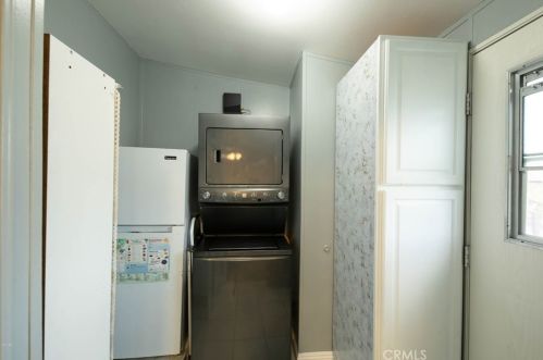 33055 Olive St, Lake Elsinore CA  92530-1434 exterior